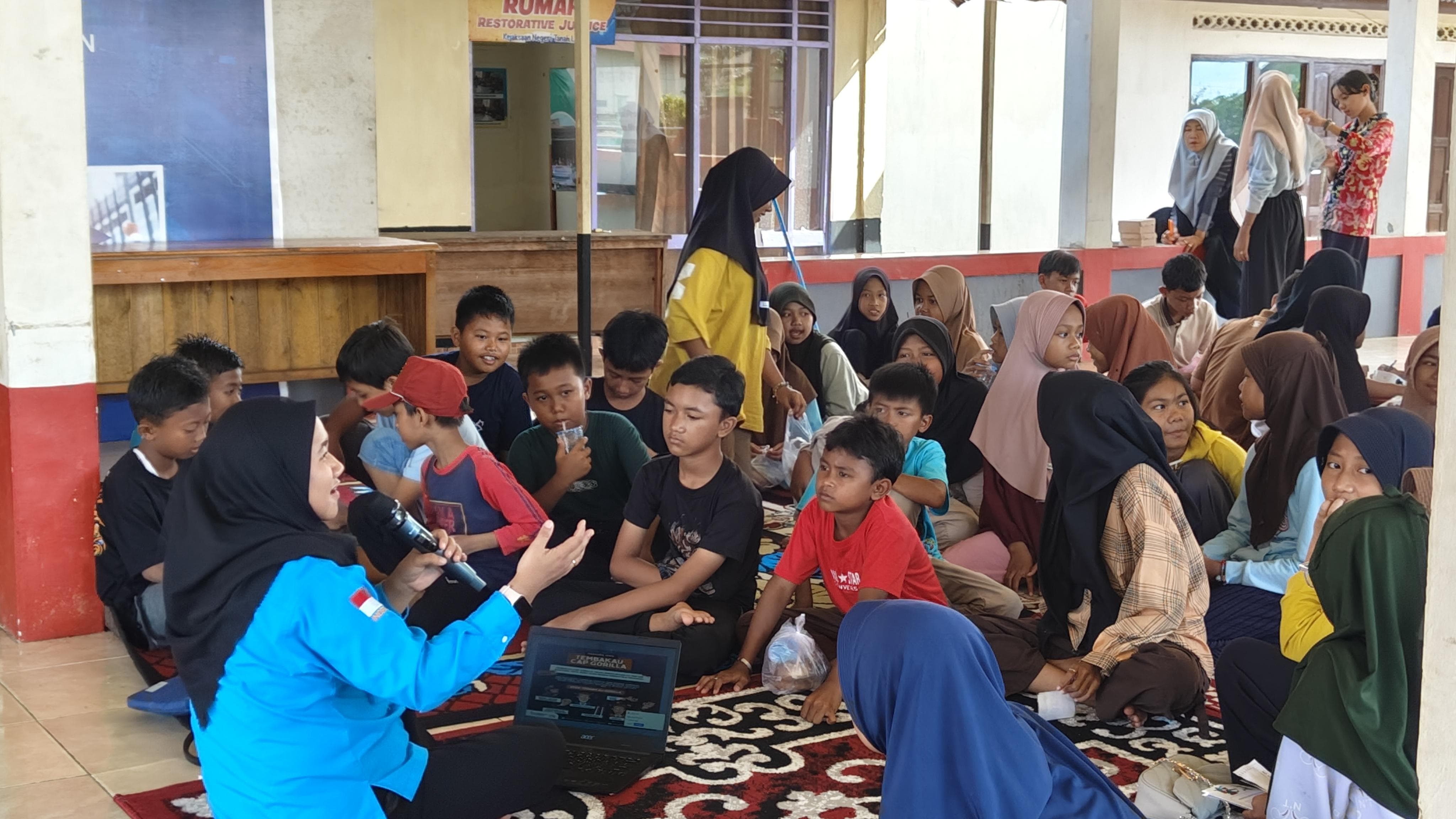 Sosialisasi Bahaya Narkoba di Desa Bumi Jaya